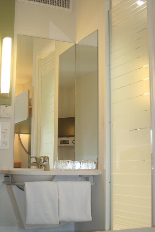 Ibis Budget Niort - La Crèche La Creche